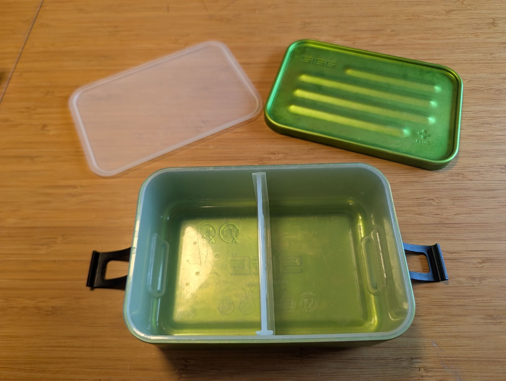 Sigg Contenitori & Simili: Sigg Tupperware – Nuovo e nell'imballaggio originale da Stans venduto da angelajanequick