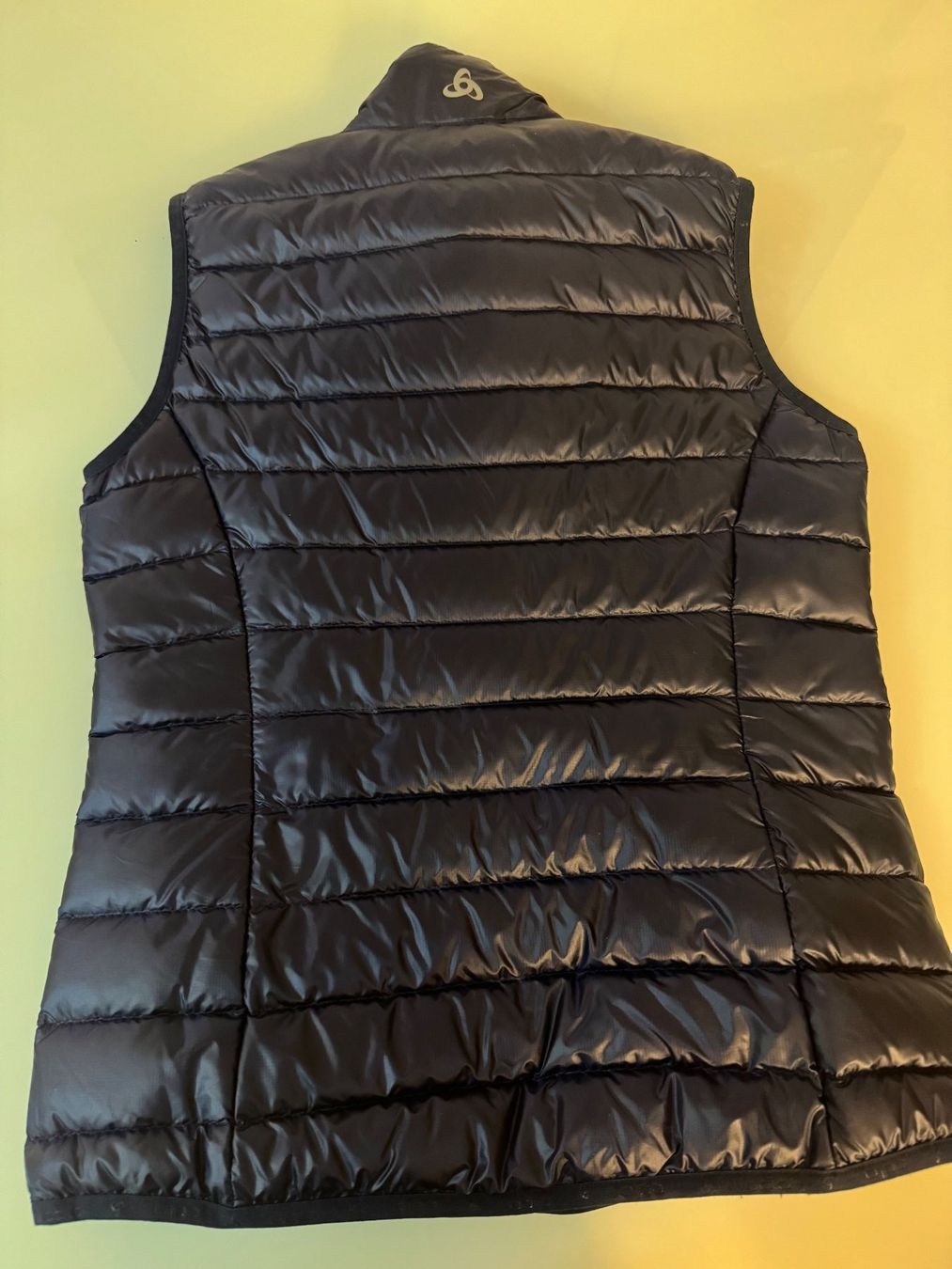 Odlo Gilet & Giacche senza maniche: ODLO Damen Daunenweste Grösse S Top – Nuovo (secondo la descrizione) da Adliswil venduto da Jessik0 2