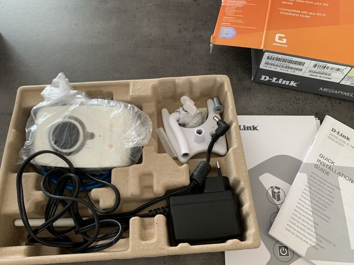 Fotocamera: D-Link Netzwerkkamera DCS-2121 gebraucht – Nuovo (secondo la descrizione) da Neuhausen venduto da sou_t9p8 1