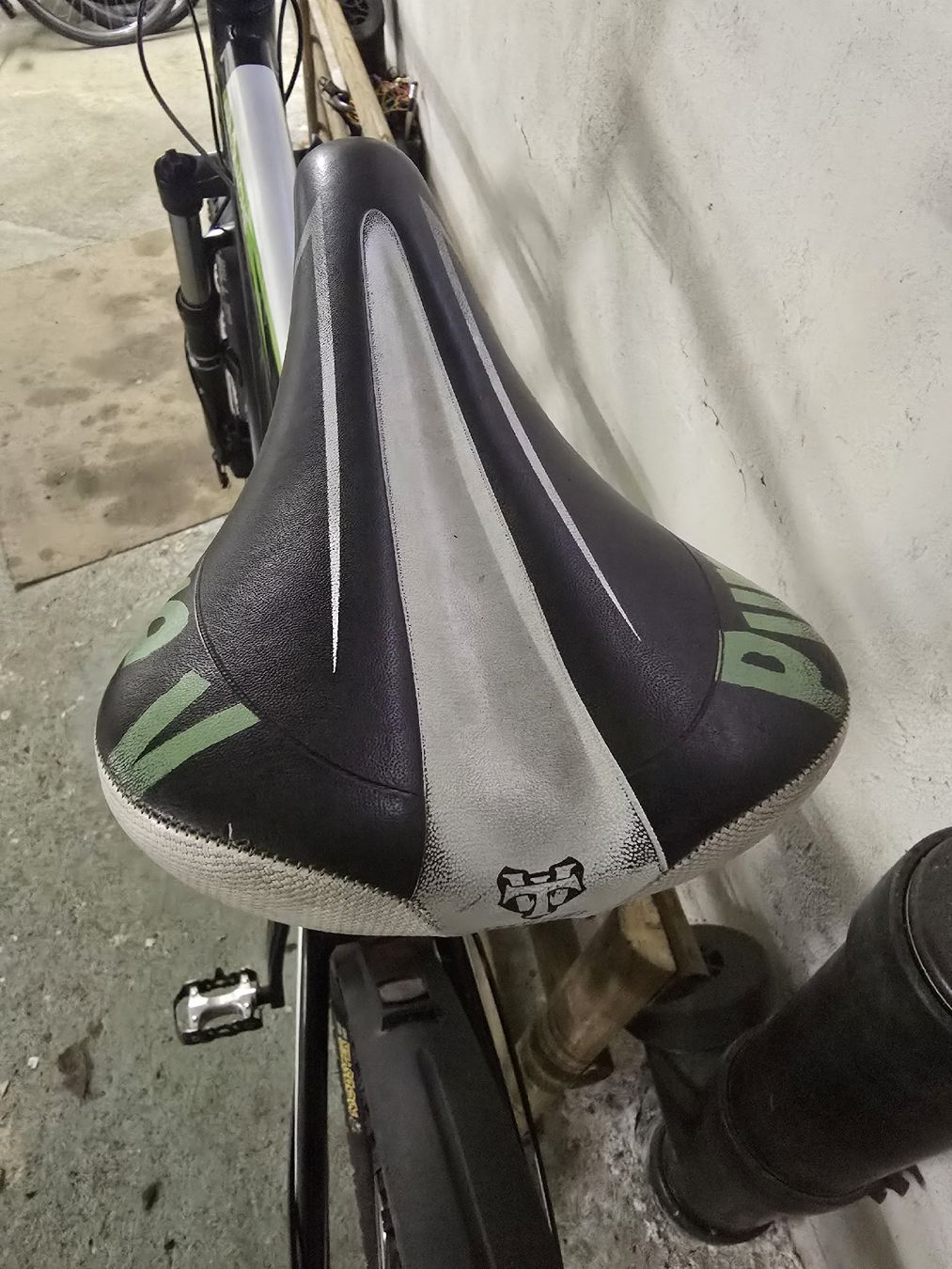 GT Vélos: GT Avalanche 3.0 Mountainbike  – D'occasion à Zürich par Jovi8 4