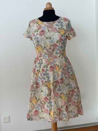 Luftiges Sommerkleid von Uta Raasch aus Baumwolle und Seide