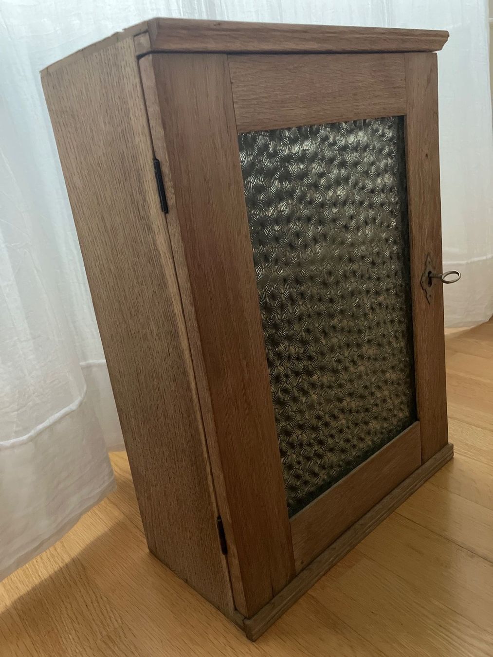Schränke: Apothekerschrank Schlüsselschrank – Gebraucht aus Zürich von 5xnd 1