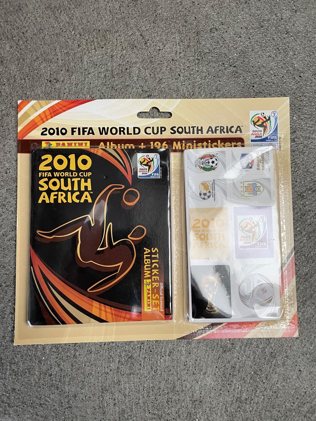 Panini Albums: Mini album Panini 2010 – Neuf avec emballage d'origine à Evilard par Leomau