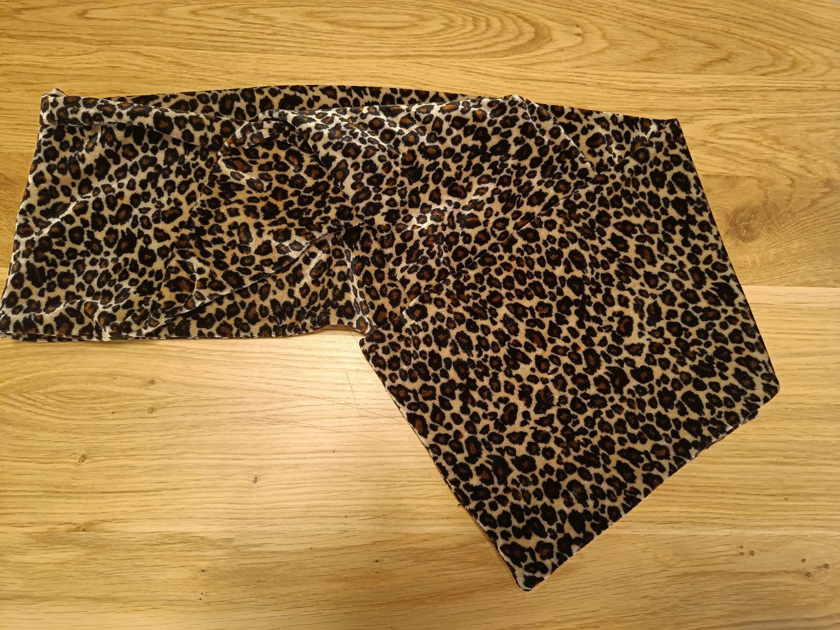 Foulards, Tücher & Schals: stylisches Set Schal und Handschuhe – Gebraucht aus Emmen von kat_q67m 1