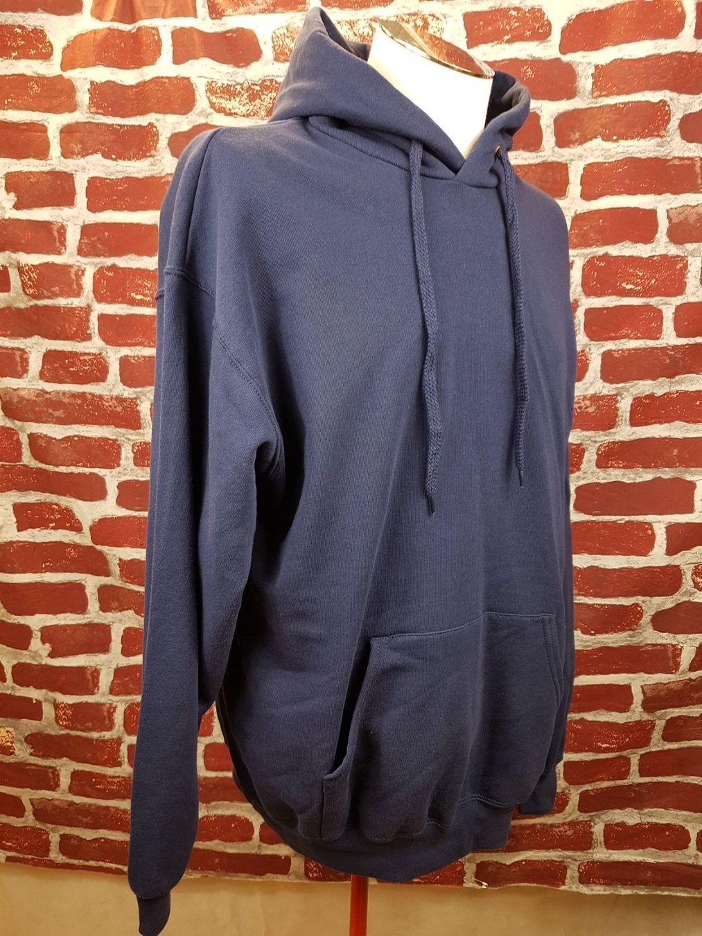 Pullover & Sweatshirts: Hoodie mit Kapuze warm Pullover Gr. M – Neu und originalverpackt aus Seuzach von VT-Collections1 1