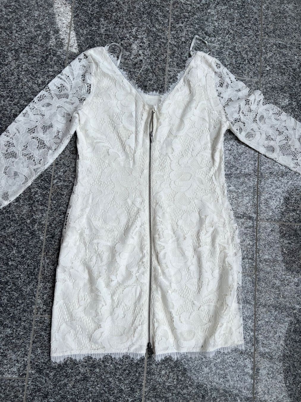 Diane von Furstenberg Vestiti: Diane von Fürstenberg Spitzenkleid – Usato da Remigen venduto da Orlana7 3