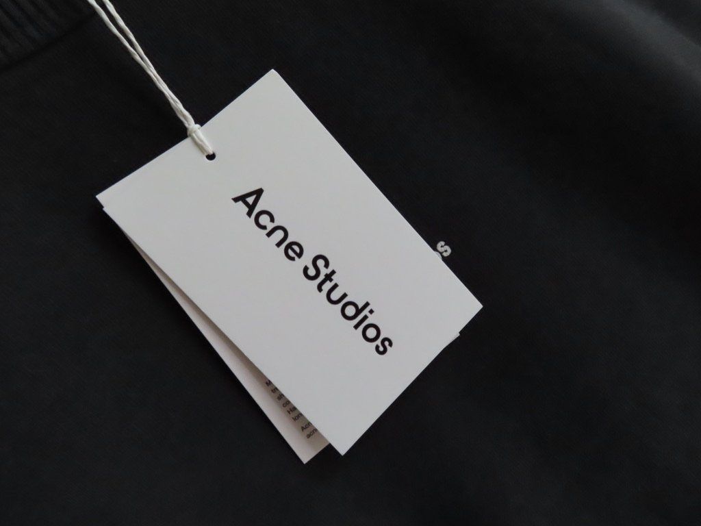 Acne Studios Pullover & Sweatshirts: Acne Studios! neuer Sweater Gr. S NP 398 – Neu und originalverpackt aus Winterthur von Mitschg 2