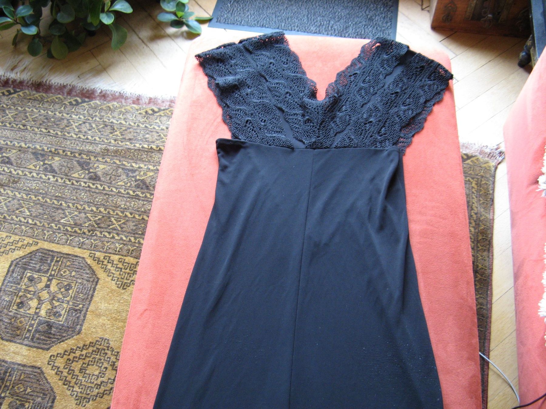 Zara Kleider: langes schwarzes Kleid Gr. S Zara Collection – Gebraucht aus Zürich von apil 8