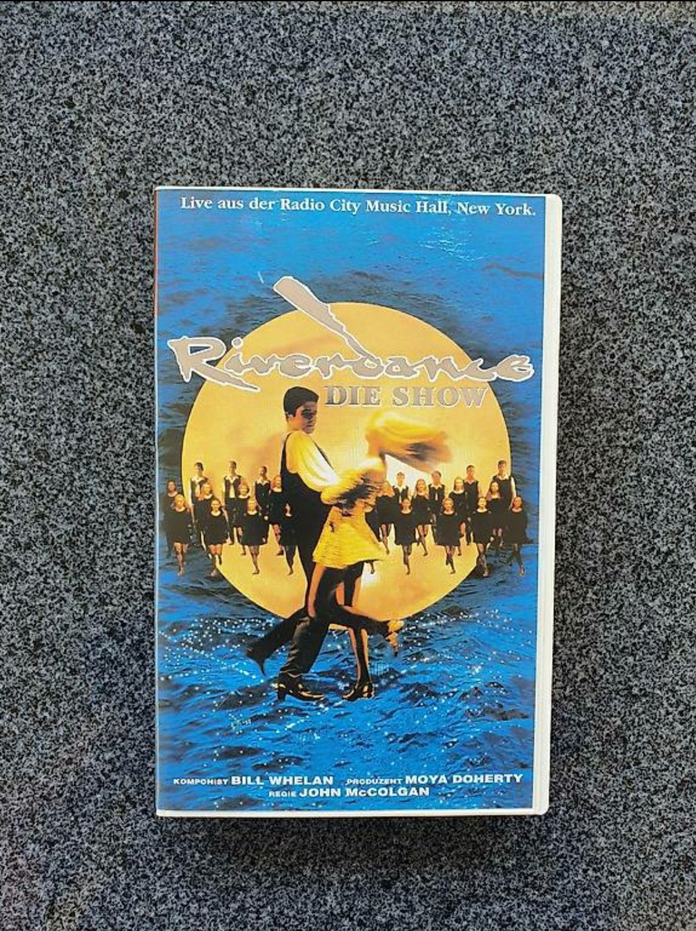 Tutti i VHS: Riverdance Die Show Vhs Film – Usato da Herznach venduto da kayley09