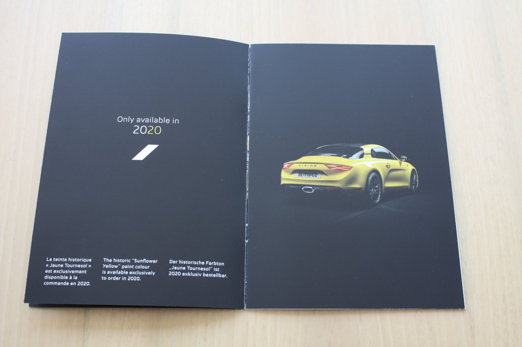 Renault Documenti: Alpine A110 Colour Edition Prospekt 2/2020 – Usato da Wikon venduto da erwin400 2
