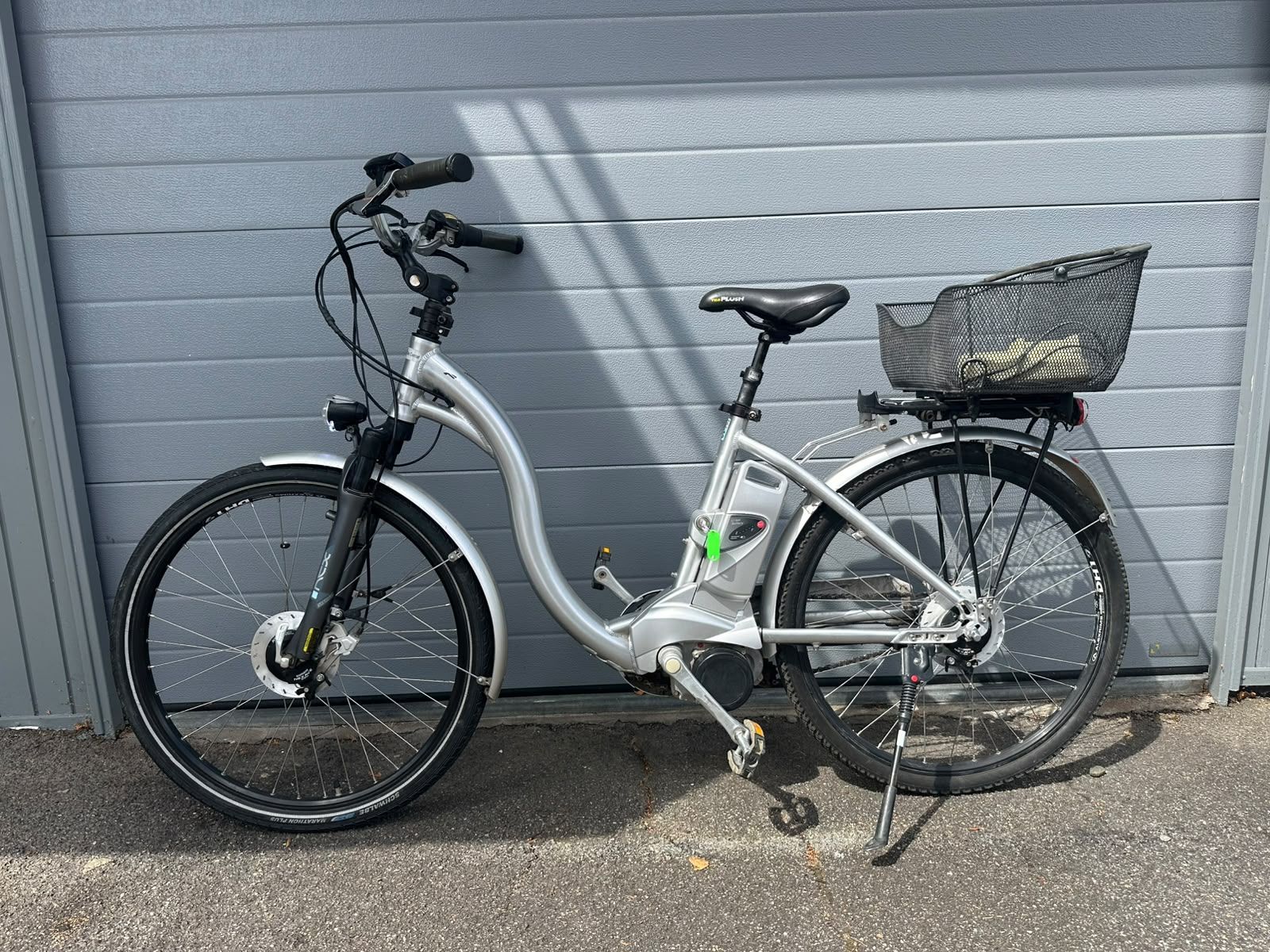 Flyer Vélos: E Velo Flyer  – D'occasion à Trimbach par kar_2m7z 4