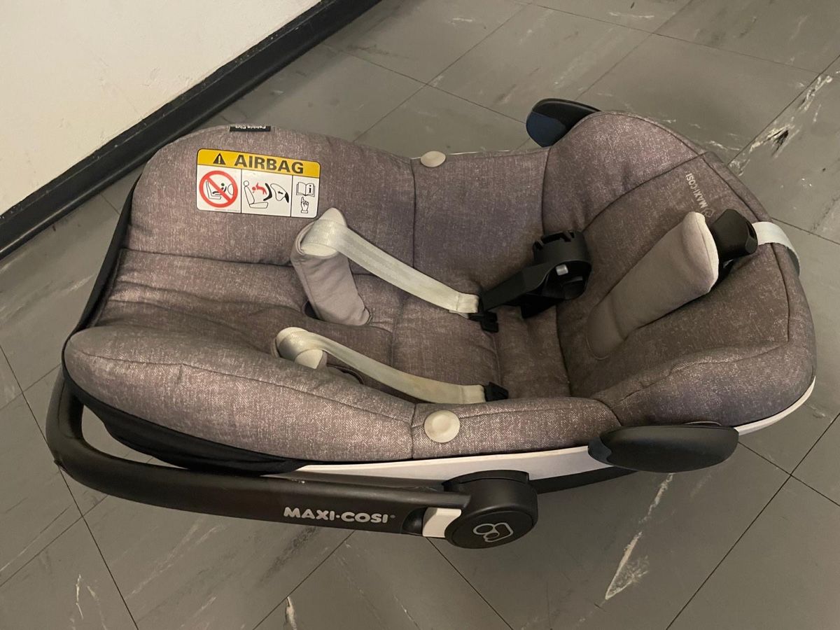 Maxi-Cosi Seggiolini per auto: Maxi-Cosi Babyschale Pebble – Usato da Zollikon venduto da san_nmb9 1