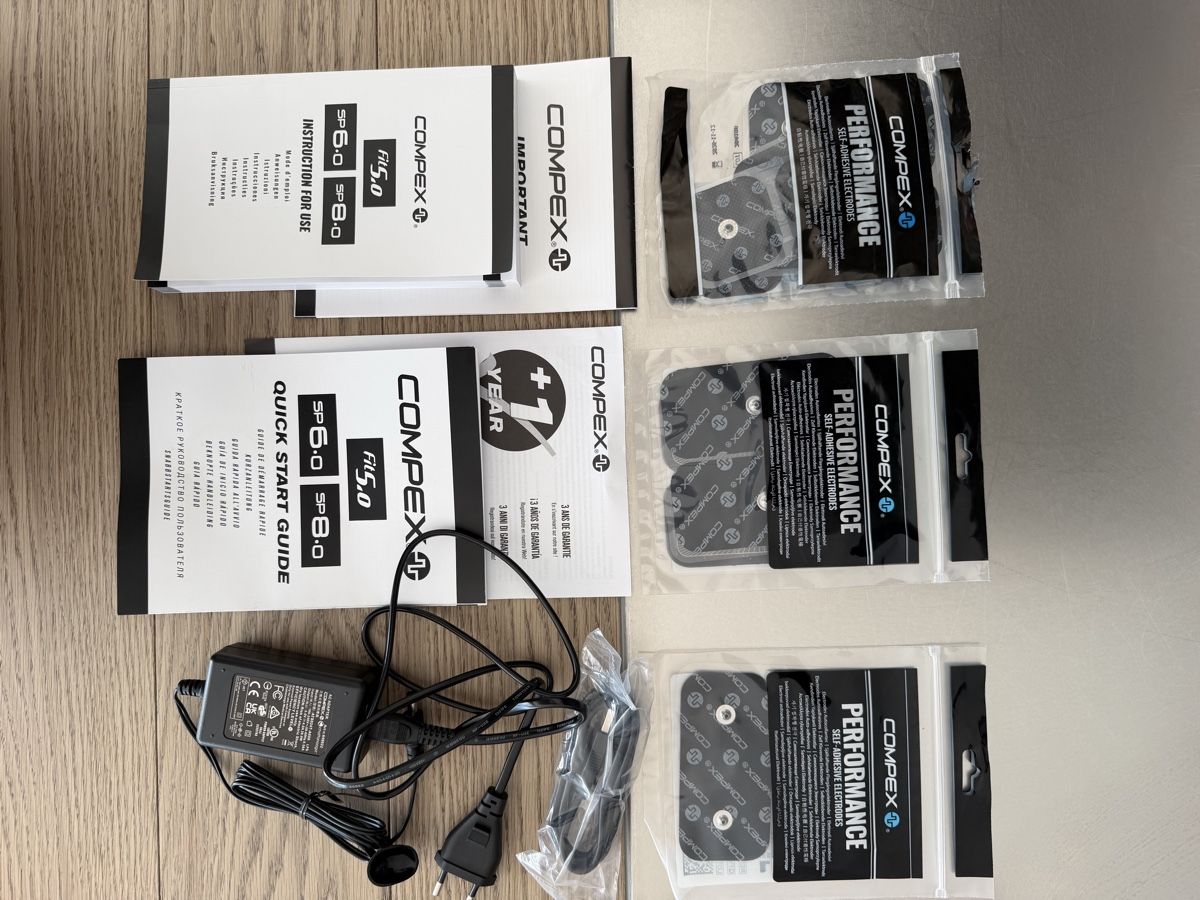 Compex Massagegeräte: Compex SP 8.0 Electric Muscle Stimulator – Neu (gemäss Beschreibung) aus Tannay von mic_5gvv 1