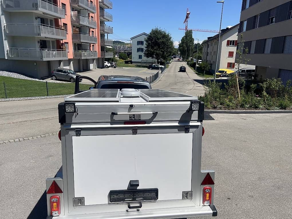 Rimorchi: WT Metall Hundeanhānger – Usato da Gossau SG venduto da Schneemann03 3