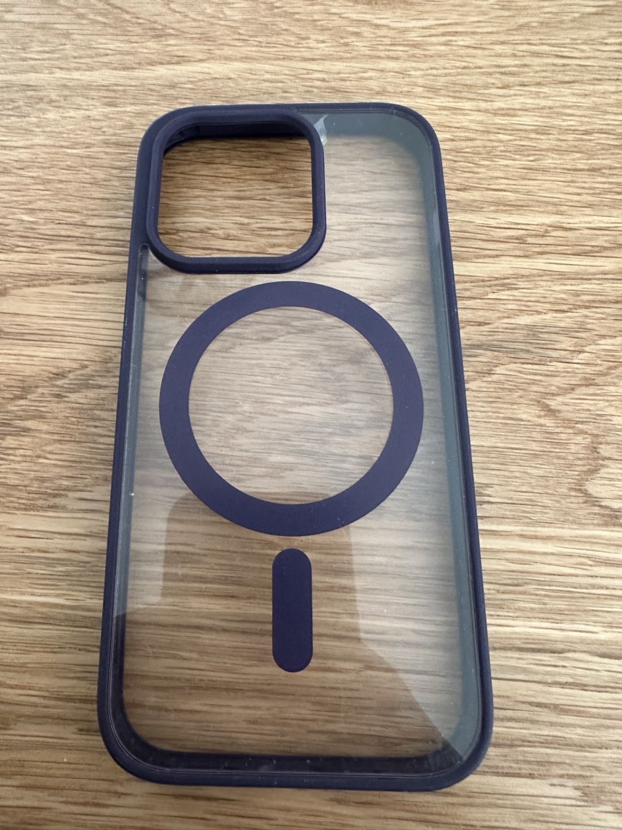 Apple Covers & Schutzfolien: iPhone 14 Pro Hülle Lila (Neu) – Neu und originalverpackt aus St Gallen von dealandbuy 1