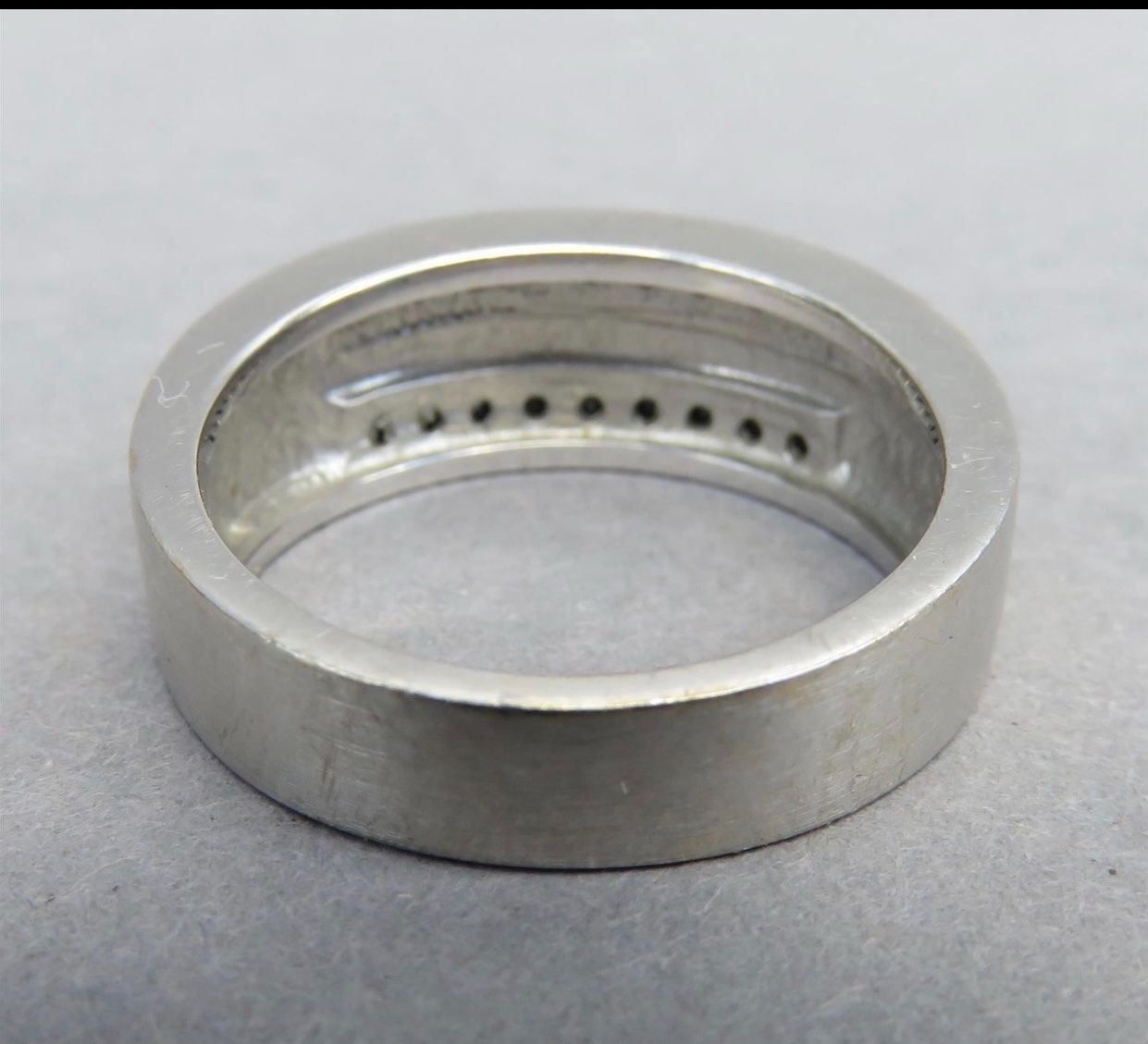 Anelli: 750 Gold Ring mit Brillanten – Usato da Pfungen venduto da Outlet64 2