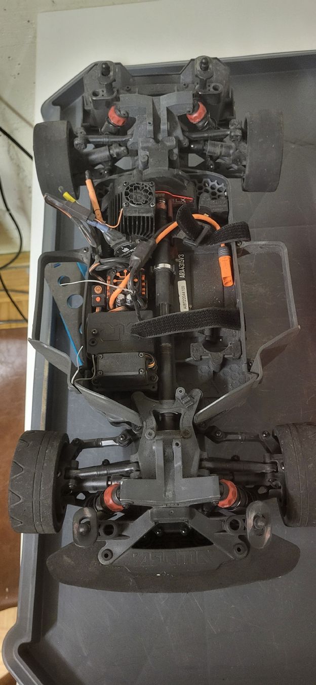 Modellismo RC: ARRMA INFRACTION 3S – Usato da Schliern b.Köniz venduto da Wolke25 3