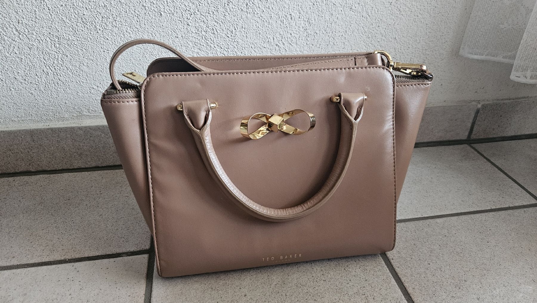 Ted Baker Taschen für Damen: Ted Baker Handtasche in braun – Neu (gemäss Beschreibung) aus Lippoldswilen von topmodel62