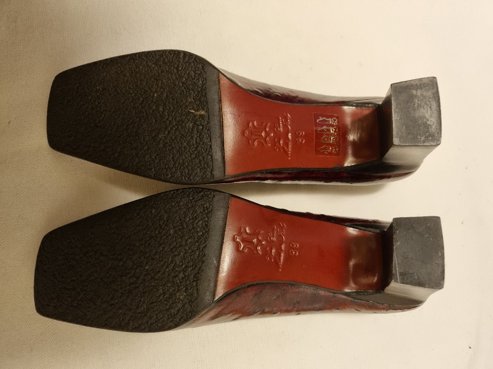 Chaussures femmes: Jil Rocco Lederpumps Gr. 39 – D'occasion à Thalwil par Briscolina 1
