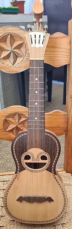 Musikinstrumente: Cavaquinho – Gebraucht aus Estavayer-Le-Lac von limo-nade