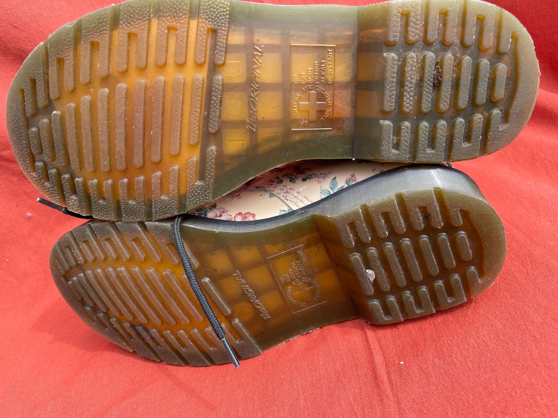 Dr. Martens Scarpe da donna: Doc Martens Stiefel mit Blumenmuster, Grösse 39, Top! – Usato da Luzern venduto da nilabintang 3