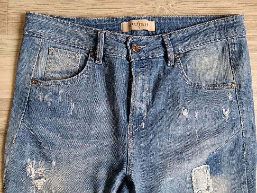 Jeans: Jeans ROSSODISERA    Taille / Grosse 38 CH .... – Gebraucht aus Cossonay-ville von Super-Price-Quality 1