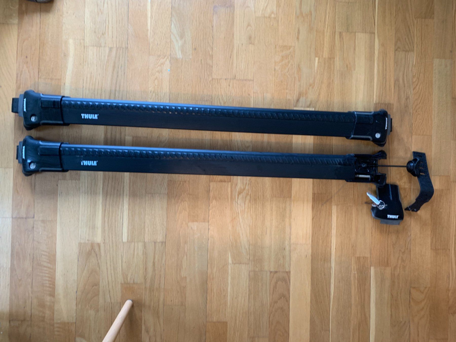 Thule Portapacchi: Thule WingBar Edge – Usato da Fribourg venduto da Tirgel 1