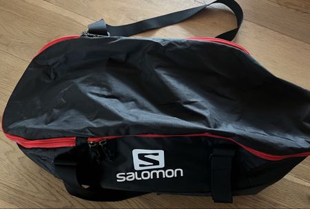Salomon Sporttasche, neuwertig,