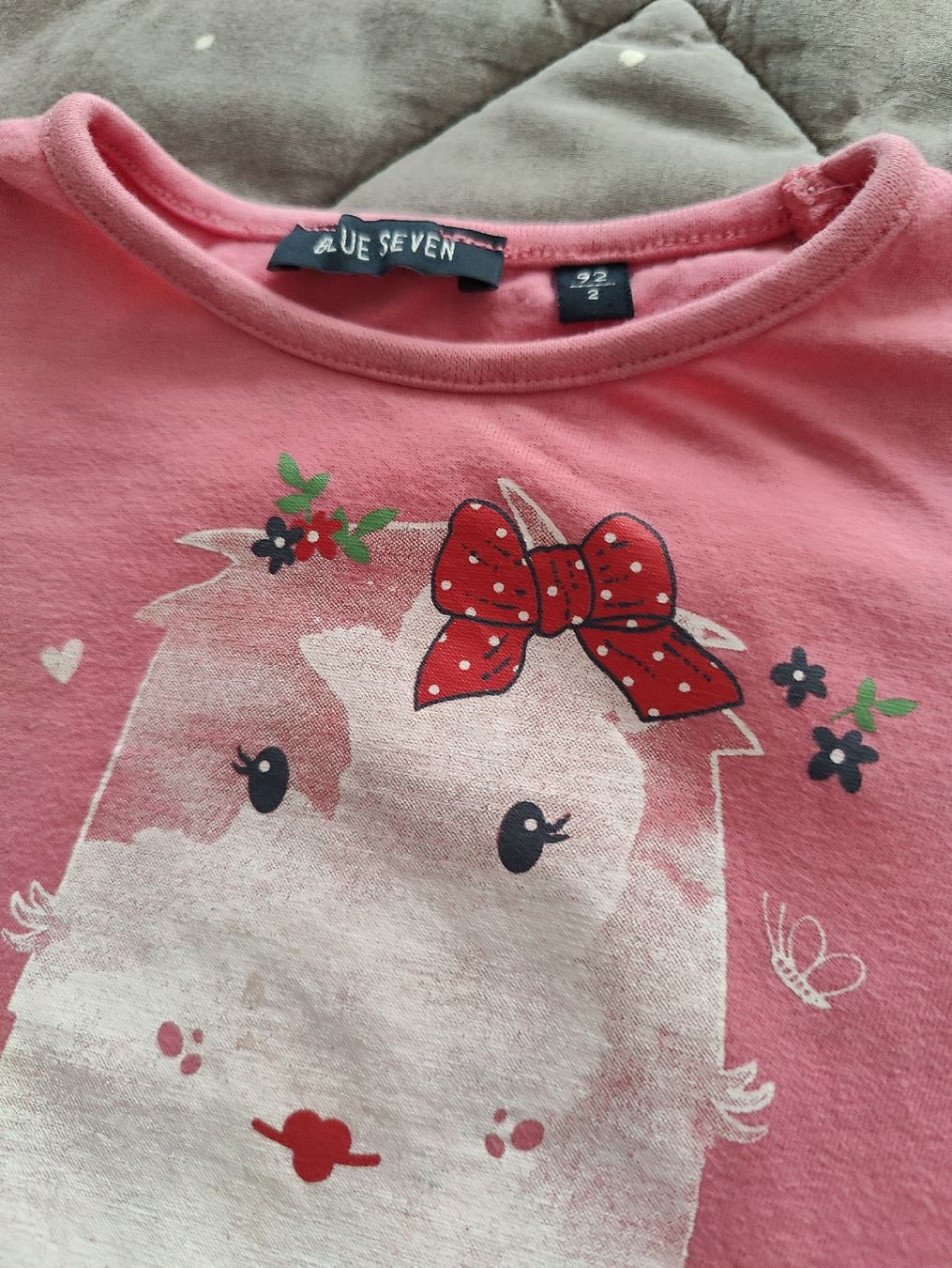 Lotti & Set di vestiti: T shirt Gr. 92 – Usato da Zürich venduto da sof_f2ts 1