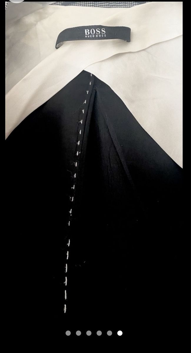 Costumi: Hugo Boss DamenKleid + Blazer – Usato da Zürich venduto da Orch43 1