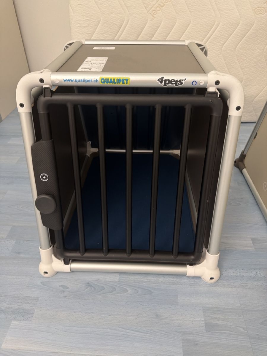 4pets Gabbie, trasporto & Sicurezza: Qualipet Dogbox S 4pets – Usato da Liestal venduto da amaroque