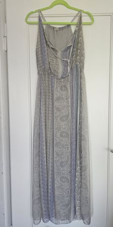 Maxikleid gemustert Grösse S/M leichter Stoff guter Zustand