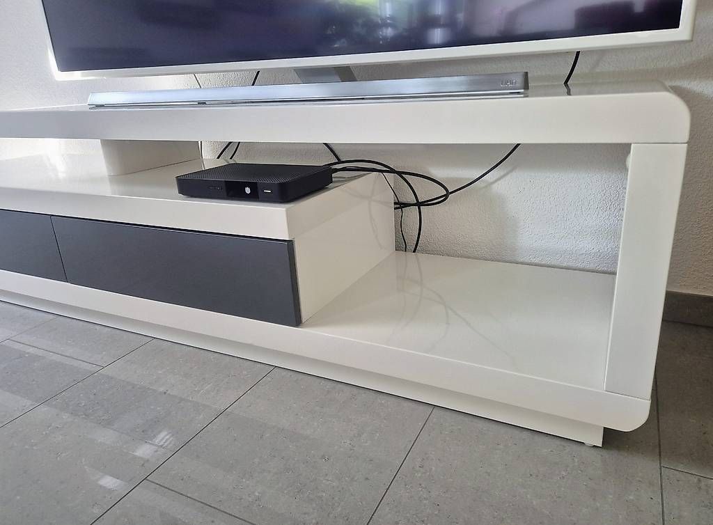 TV Möbel: TV Sideboard weiss mit Schubladen 200cm – Gebraucht aus Gossau ZH von tam_sb5x 1