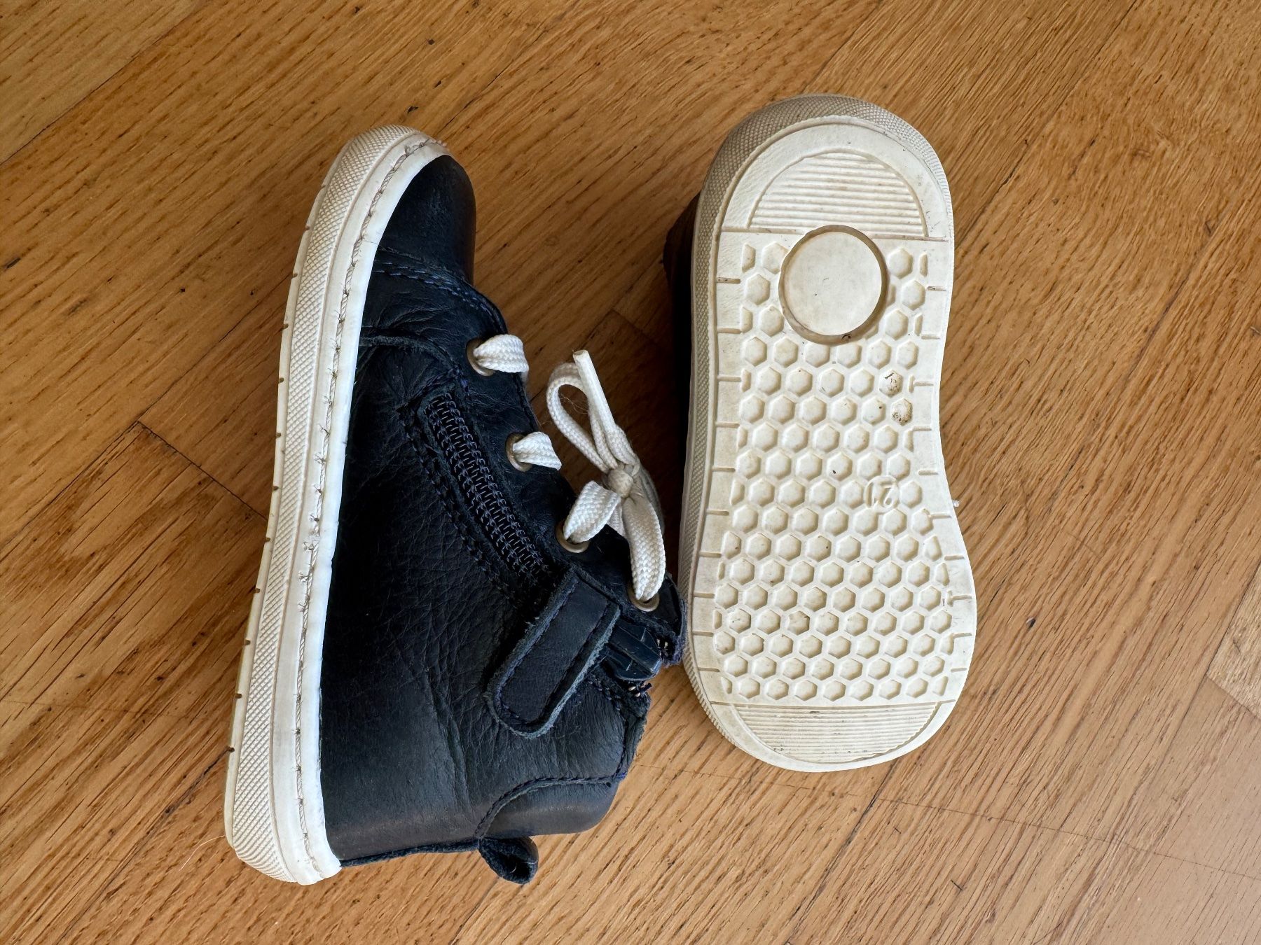 Bisgaard Chaussures garçon: Bisgaard Kinderschuhe – D'occasion à Dübendorf par dom_rlx8 3
