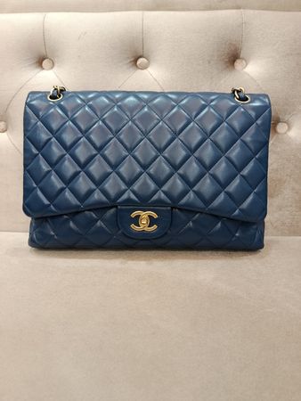 Chanel Maxi Blue Navy Lamb Ghw 13 