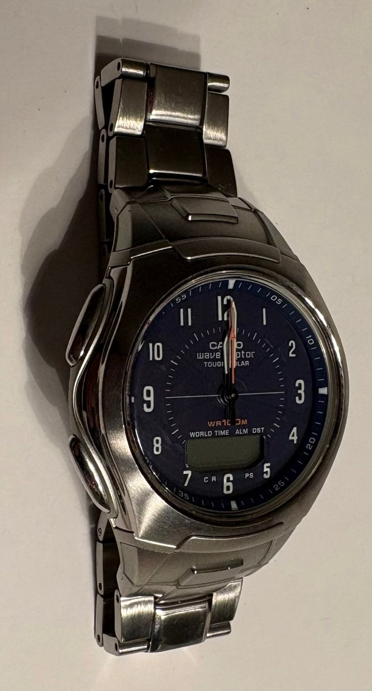 Casio Uhren: Casio Wave Ceptor Tough Solar Armbanduhr WVA-430E – Gebraucht aus Richterswil von compars