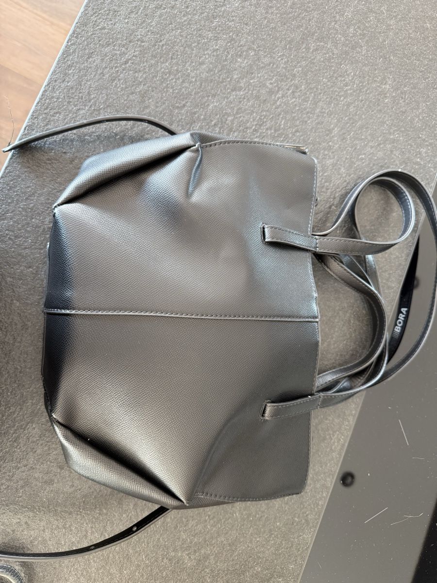 Sacs femmes: Handtasche – Neuf (Voir description) à Riken AG par liiis_ 1