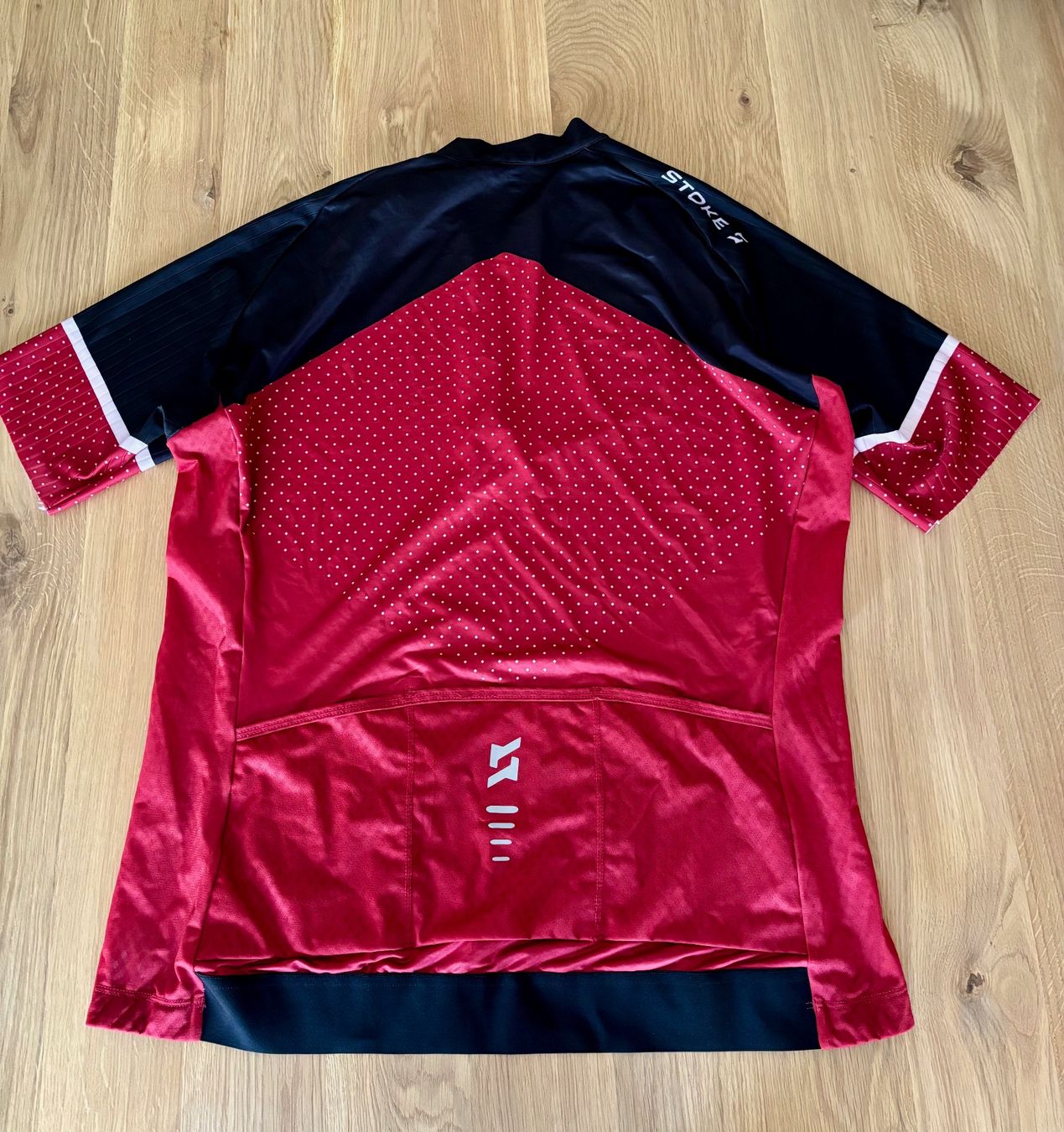 Stoke T-Shirts: T-SHIRT XL STOKE POUR CYCLISTE – Gebraucht aus Losone von courrier 3