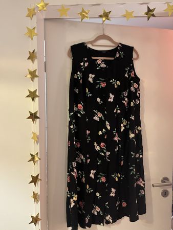 Vintage Sommerliches, geblümtes Kleid,