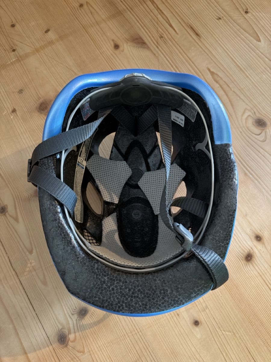 Helme: Kinderfahrradhelm – Gebraucht aus Benken SG von unihoc92 2