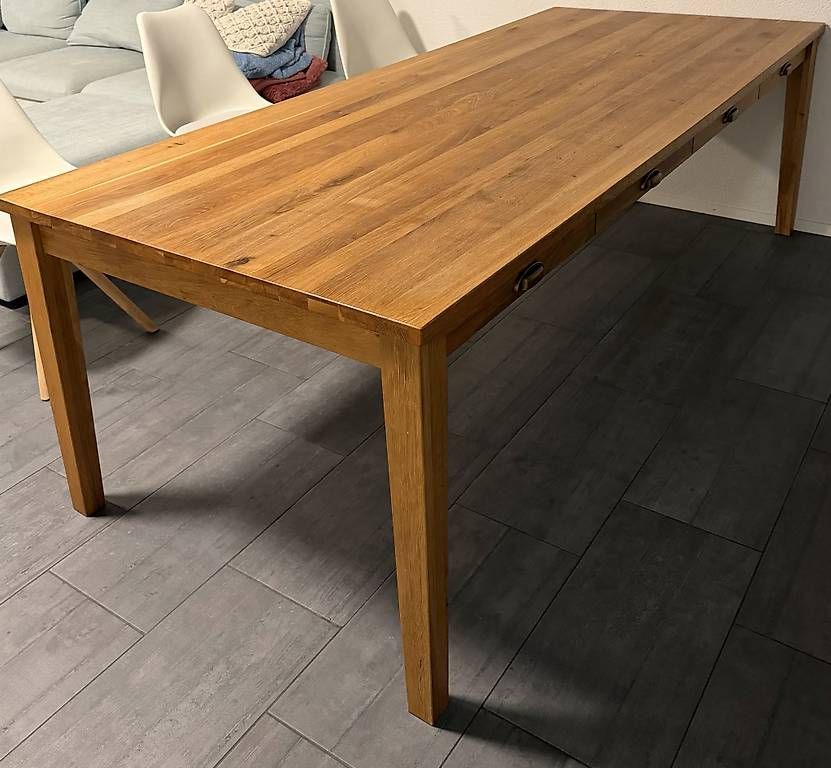 Tische: Wunderschöner Esstisch B 240 T 100 cm – Gebraucht aus Ostermundigen von a_h_76yv 1