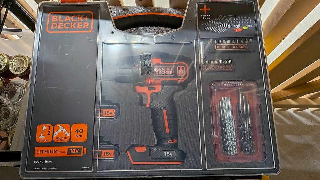 Trapani: Black + Decker Akku-Bohrschrauber 18 V – Usato da Zürich venduto da SBZR