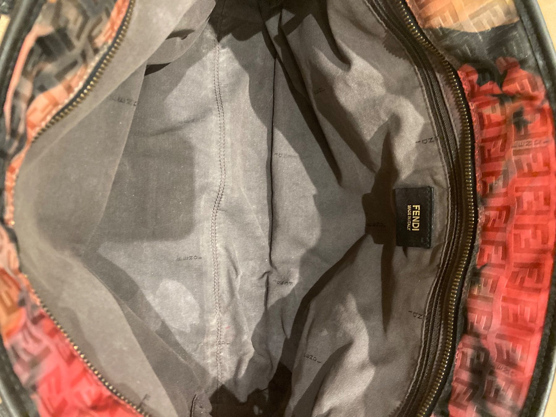 Fendi Borse da donna: Fendi bag VINTAGE – Usato da Paradiso venduto da Kayakara 6