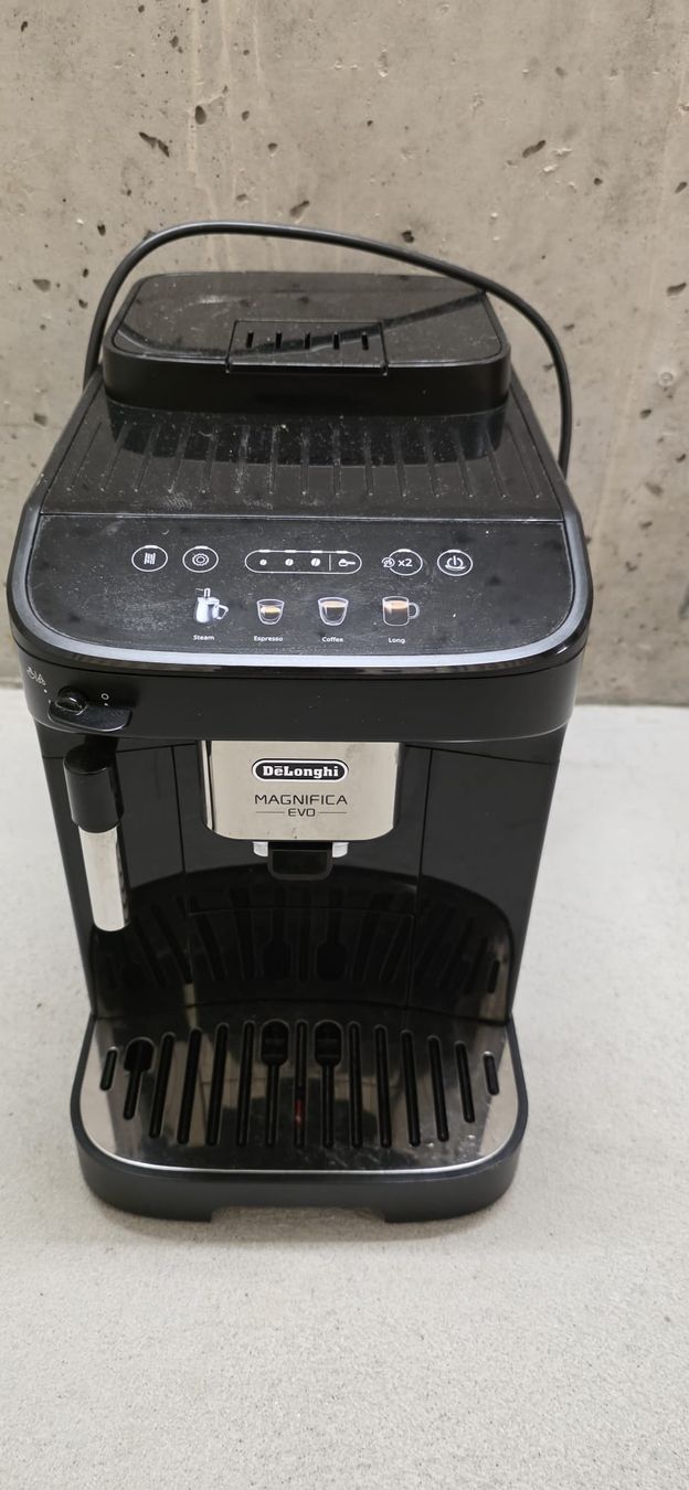 Machines à café & Machines à expresso: Kaffeemaschine DEFEKT – Défectueux à Zürich par Pbilja 1