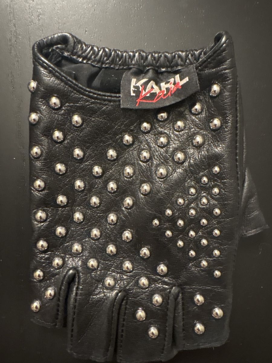 Guanti & manicotti: Studded Leather Fingerless Gloves - Rocker Chic! – Nuovo (secondo la descrizione) da Uitikon Waldegg venduto da JanicaGe 1