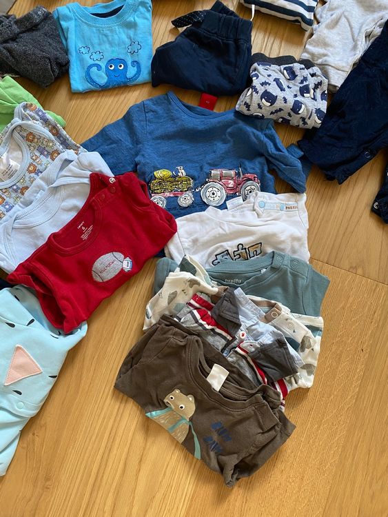 Ensembles coordonnés: +++TOP XXL Kleiderpaket Boys 62+++ 37 Teile!!! – D'occasion à Trachslau par M_Schmid81 6
