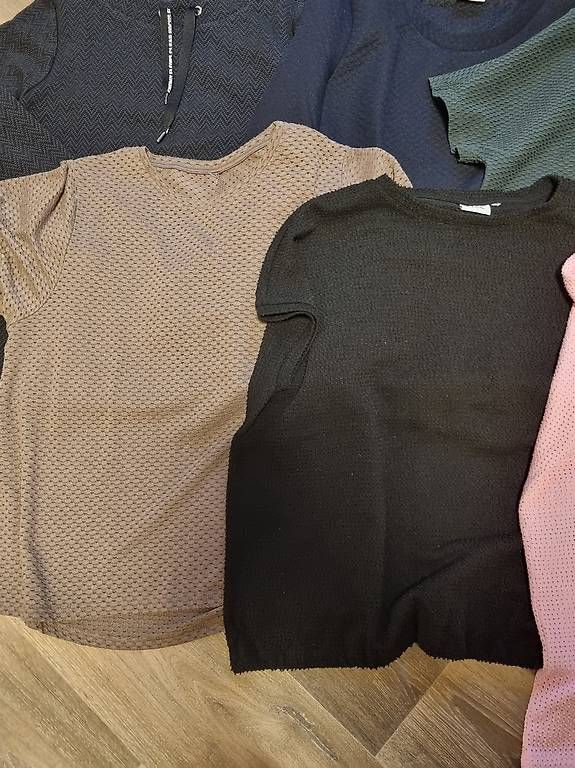 Cecil Lotti di vestiti: Pulli's Grösse XXL CECIL 46/48 Kleiderpaket – Usato da Einsiedeln venduto da Fluh05 3