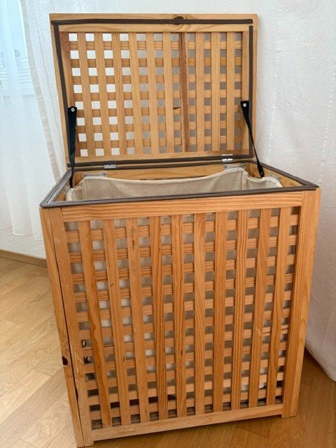 Cesti per biancheria: Holz Korb für Wäsche – Usato da Zürich venduto da Sonnenblume_65 2