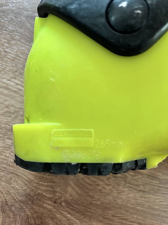 Head Scarpe da uomo: Chaussures de Ski Head Z2 22,0-22,5 – Usato da Ogens venduto da ced_qn5v 3