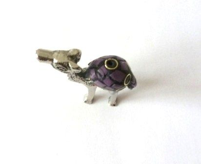 Candele: Räucherstäbchenhalter - Tierfigur Kamel – Nuovo e nell'imballaggio originale da Mauren venduto da Yeelen 1